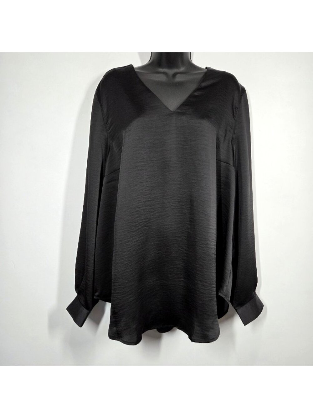 Universal Standard Top Small 14 16 Black Eva Satin Office Cocktail Luxury Blouse